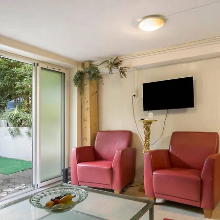Sunnybeach Laciotat Pool Ac Parking